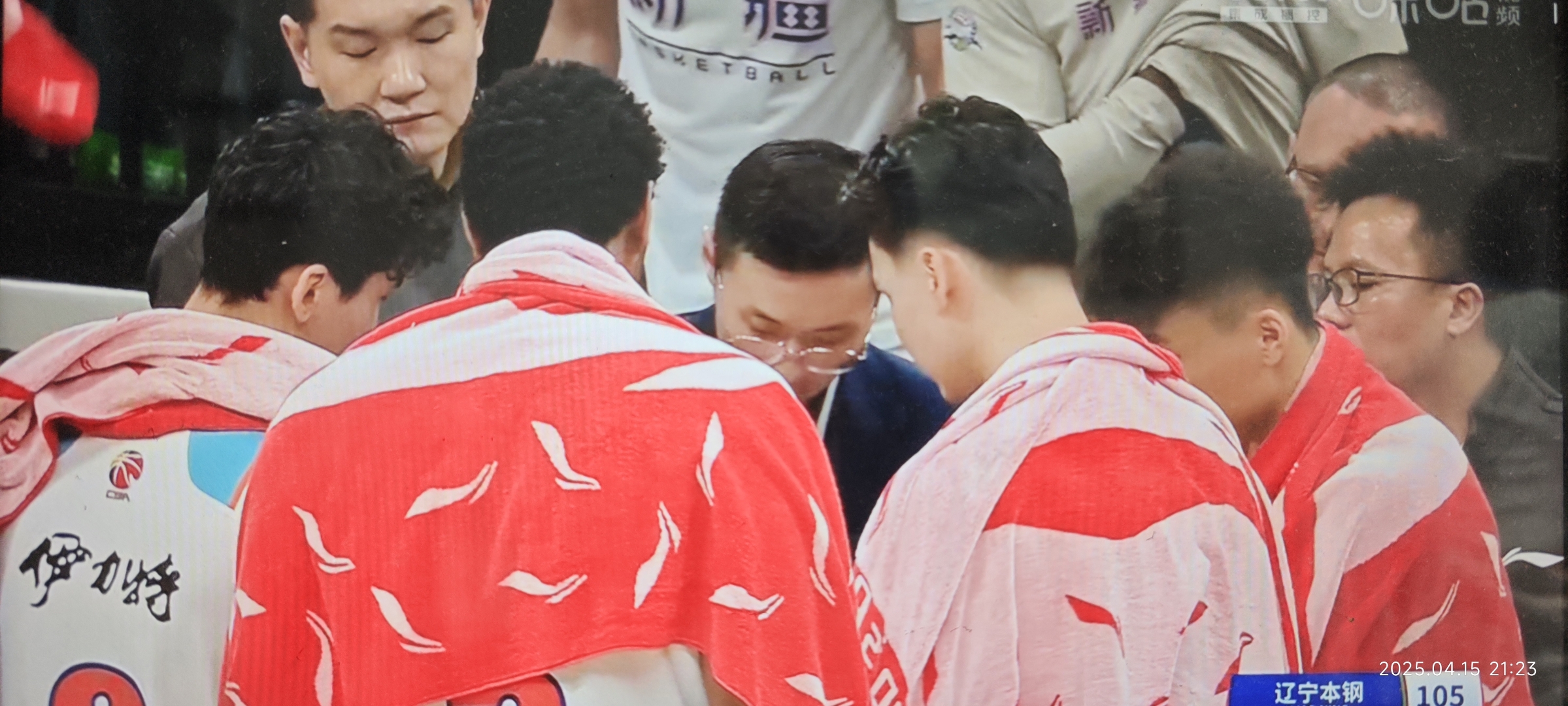 深圳男篮发布备战花絮，赛后刷新队史纪录，英超任务艰巨，临场指挥获称赞(普拉提18级完整版免费)