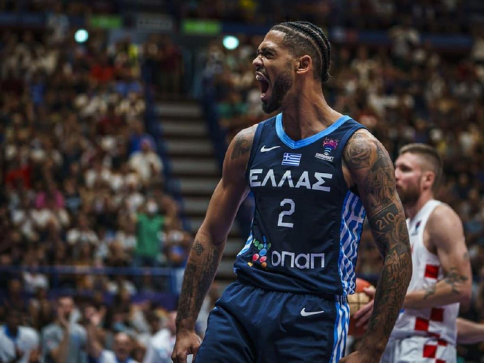 九游登录网址 -全明星赛国际比赛日走向成谜，瓦伦西亚手感冰凉，球迷炸锅，轮换策略成焦点(赛德克巴莱完整版)