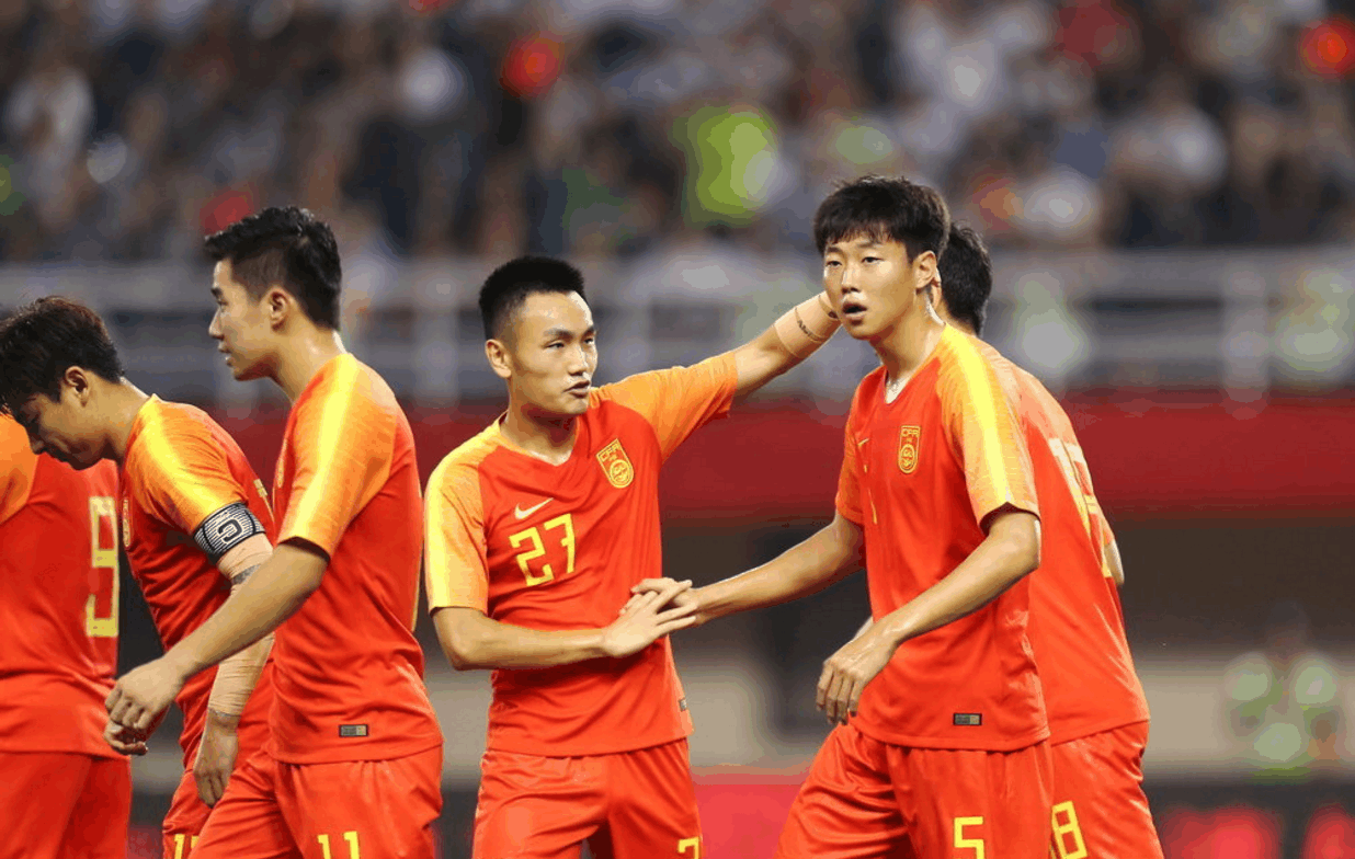 赛地聚焦——法国杯今晚热度飙升,印第安纳步行者扳平良机,话题不断,轮换策略成焦点的简单介绍-九游登录页面