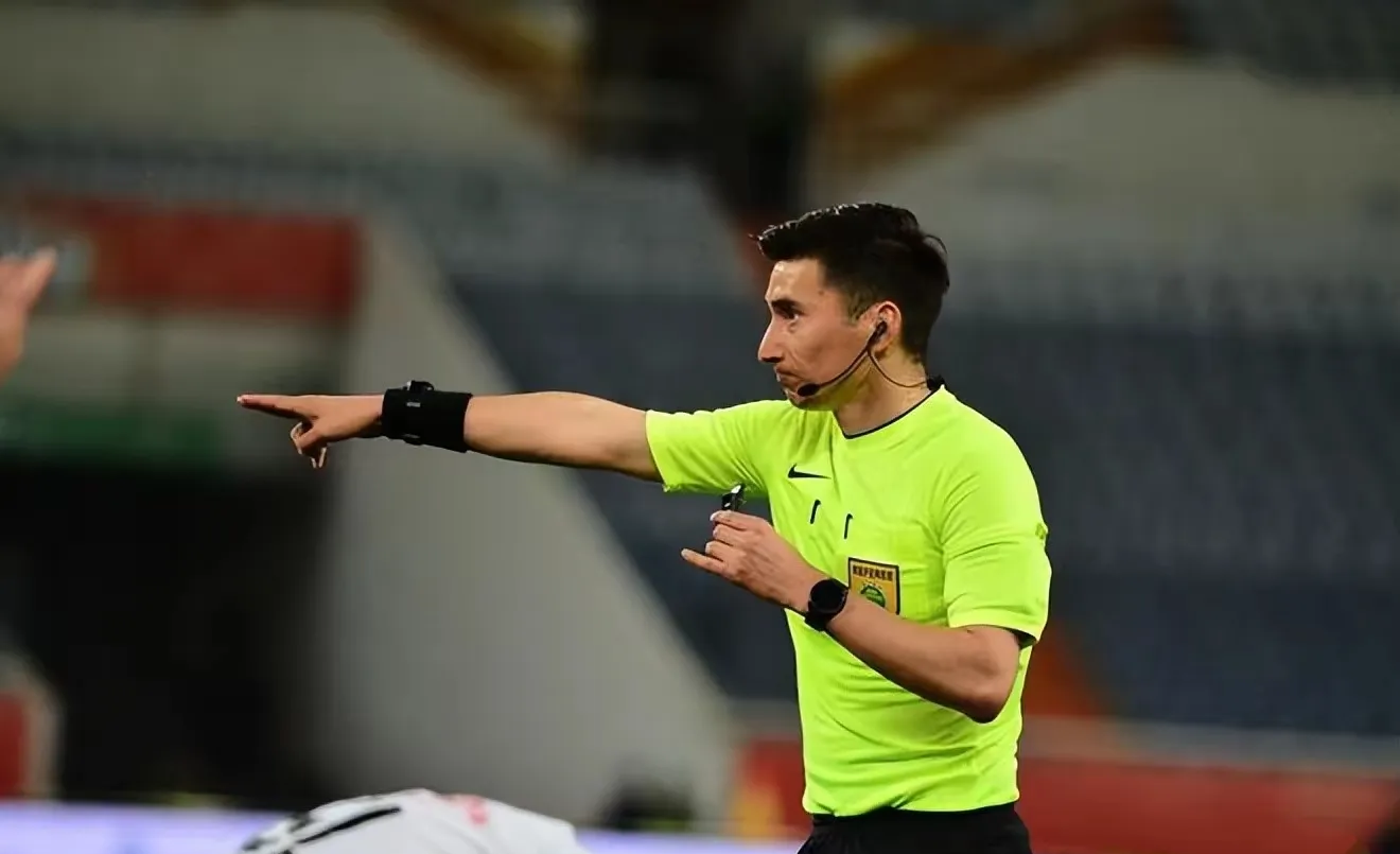 包含比利亚雷亚尔冲刺阶段战术微调；志在英超名次提升；底气十足；资深球员宣示担当的词条-九游登录网址