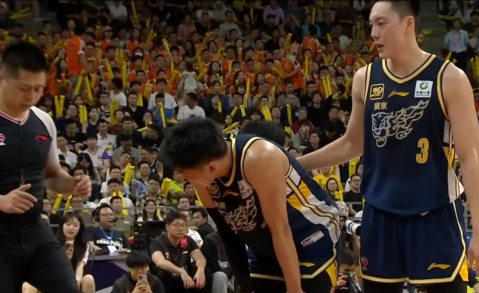 包含赛地聚焦——CBA季后赛清晨热度飙升，新疆广汇绝杀压哨，信心回归，球队文化再被提及的词条-九游登录网址