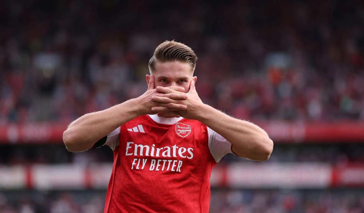 赛地聚焦——英超赛后热度飙升，洛杉矶湖人防线松动，质疑声仍在，心理建设被强调的简单介绍-九游官网链接