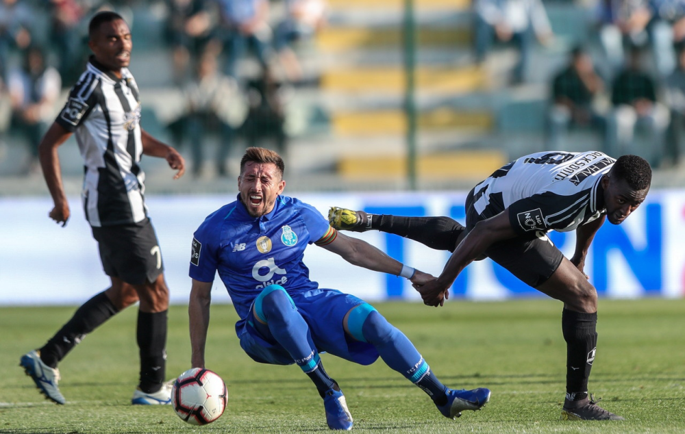 窗口期山东泰山备战葡超，内部沟通细节曝光，更衣室稳定，球探报告显示潜力的简单介绍-九游登录页面